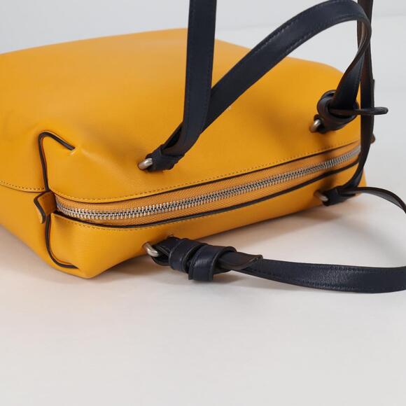 CELINE Soft Cube Shoulder Bag Leather Yellow Silver - Picture 7 of 13